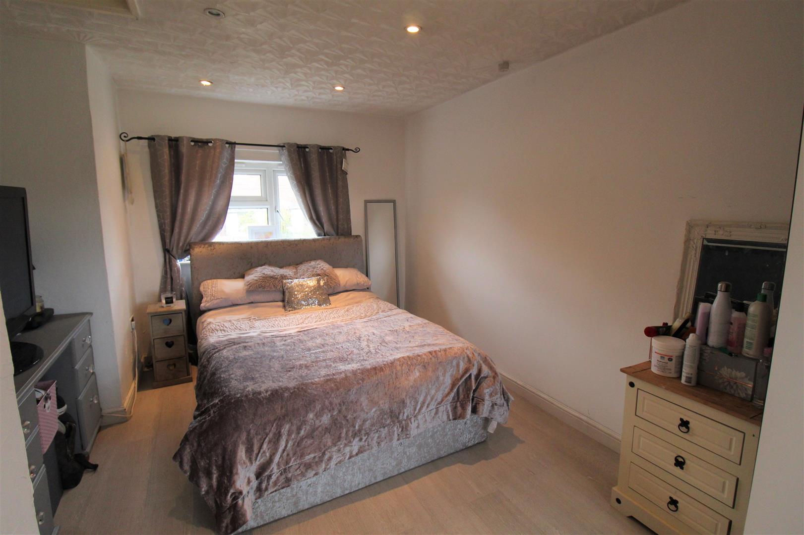 Hethersett Walk, Bentilee, Stoke-On-Trent